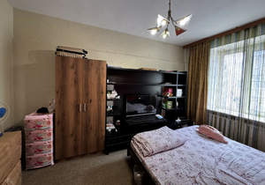 4-к квартира, вторичка, 72м2, 2/5 этаж
