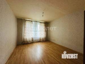 3-к квартира, вторичка, 73м2, 1/17 этаж