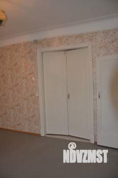 3-к квартира, вторичка, 57м2, 2/2 этаж