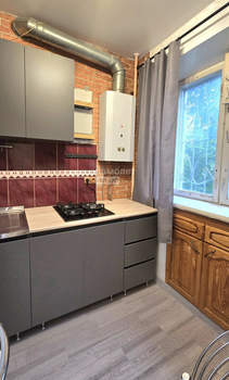 2-к квартира, вторичка, 39м2, 1/5 этаж