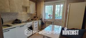 2-к квартира, вторичка, 54м2, 1/5 этаж