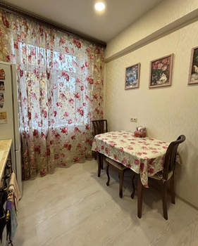 3-к квартира, вторичка, 82м2, 3/5 этаж