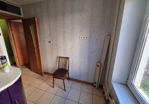 2-к квартира, вторичка, 44м2, 1/9 этаж