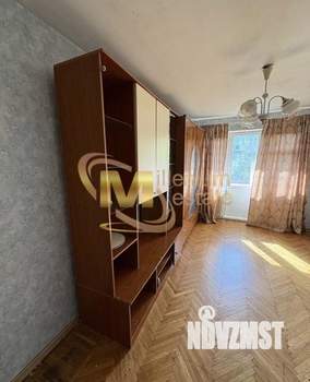 3-к квартира, вторичка, 59м2, 4/5 этаж