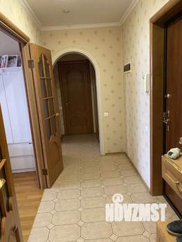 2-к квартира, вторичка, 63м2, 10/17 этаж