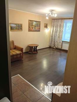 Студия квартира, вторичка, 32м2, 1/9 этаж