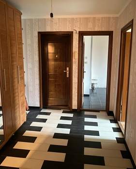 3-к квартира, вторичка, 74м2, 4/10 этаж