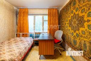 4-к квартира, вторичка, 58м2, 1/5 этаж