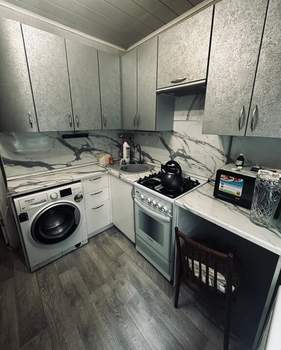 3-к квартира, вторичка, 56м2, 1/5 этаж