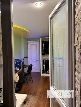 3-к квартира, вторичка, 100м2, 9/17 этаж