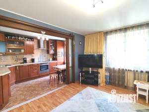 3-к квартира, вторичка, 72м2, 4/10 этаж