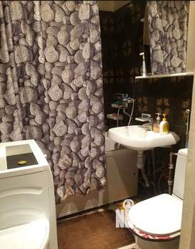 2-к квартира, вторичка, 43м2, 4/4 этаж