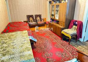 3-к квартира, вторичка, 55м2, 1/4 этаж
