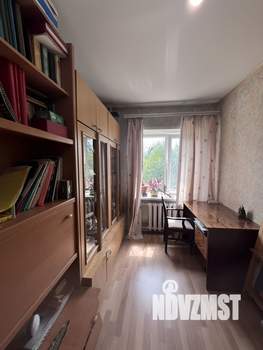 3-к квартира, вторичка, 54м2, 3/3 этаж