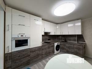3-к квартира, вторичка, 74м2, 1/7 этаж