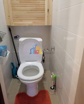 2-к квартира, вторичка, 40м2, 1/5 этаж