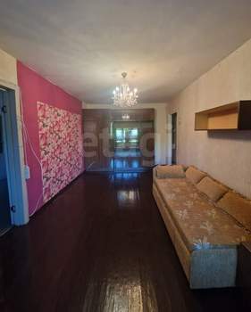 3-к квартира, вторичка, 55м2, 2/5 этаж
