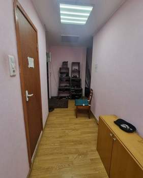 3-к квартира, вторичка, 75м2, 1/17 этаж