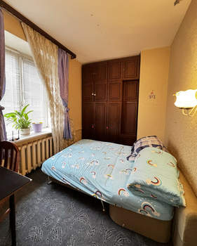 4-к квартира, вторичка, 72м2, 2/5 этаж