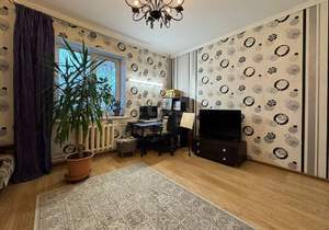 2-к квартира, вторичка, 63м2, 1/2 этаж