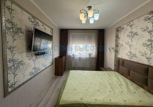 3-к квартира, вторичка, 70м2, 8/14 этаж