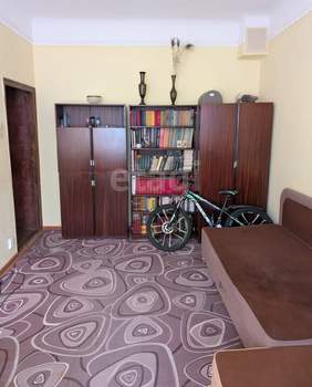 3-к квартира, вторичка, 73м2, 1/4 этаж
