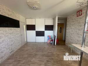 3-к квартира, вторичка, 42м2, 5/5 этаж