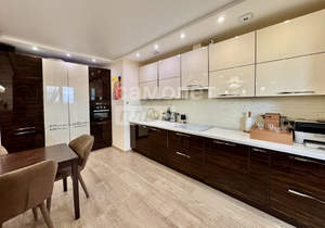 3-к квартира, вторичка, 87м2, 15/17 этаж