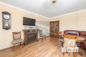 2-к квартира, вторичка, 74м2, 4/17 этаж