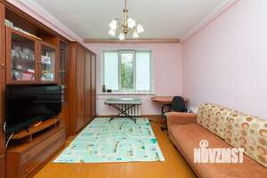 4-к квартира, вторичка, 102м2, 2/4 этаж