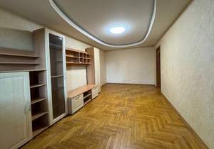 2-к квартира, вторичка, 50м2, 2/10 этаж