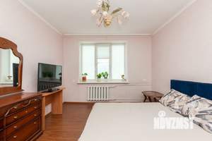 4-к квартира, вторичка, 102м2, 2/4 этаж