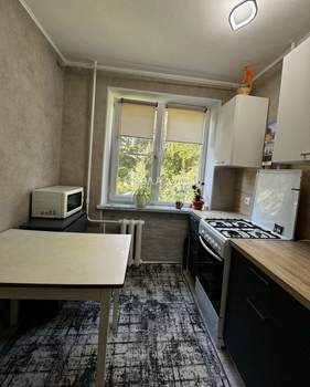 2-к квартира, вторичка, 44м2, 3/5 этаж