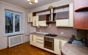 4-к квартира, вторичка, 98м2, 4/4 этаж