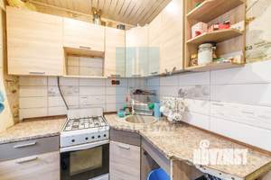 3-к квартира, вторичка, 62м2, 1/4 этаж