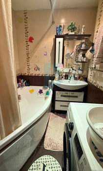 2-к квартира, вторичка, 52м2, 4/17 этаж