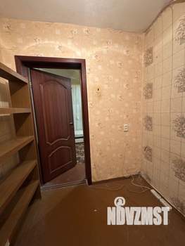 2-к квартира, вторичка, 45м2, 1/4 этаж