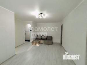 2-к квартира, вторичка, 43м2, 1/5 этаж