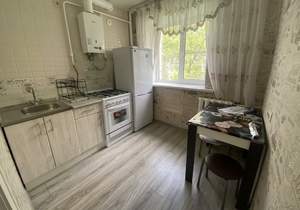 2-к квартира, вторичка, 42м2, 3/5 этаж