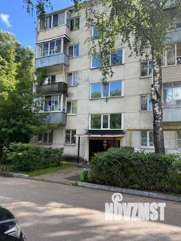2-к квартира, вторичка, 37м2, 1/5 этаж