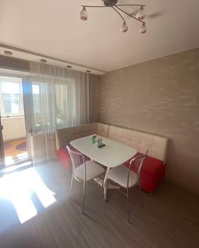 2-к квартира, вторичка, 66м2, 13/17 этаж