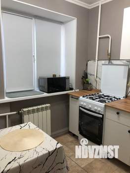 2-к квартира, вторичка, 43м2, 1/5 этаж