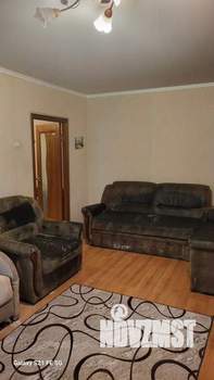 2-к квартира, вторичка, 53м2, 1/9 этаж
