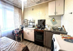 3-к квартира, вторичка, 60м2, 8/8 этаж