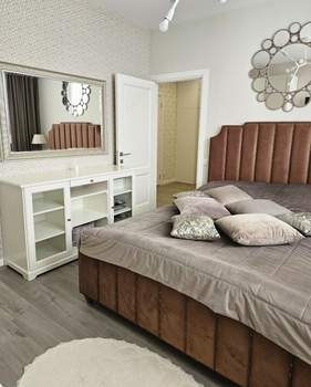 2-к квартира, вторичка, 58м2, 9/17 этаж