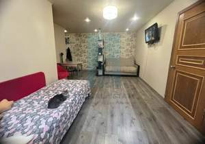 2-к квартира, вторичка, 43м2, 1/5 этаж