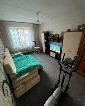 3-к квартира, вторичка, 67м2, 1/2 этаж