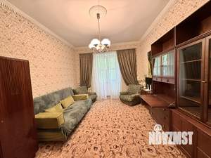 2-к квартира, вторичка, 64м2, 3/3 этаж