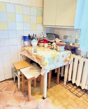 3-к квартира, вторичка, 55м2, 1/4 этаж