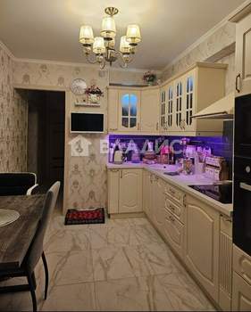 4-к квартира, вторичка, 120м2, 12/14 этаж